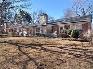 1331 S Rock Hill Rd, Saint Louis, MO