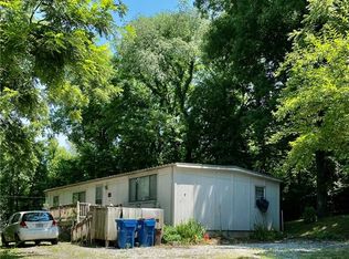 12018 Smart Ave, Independence, MO 64054