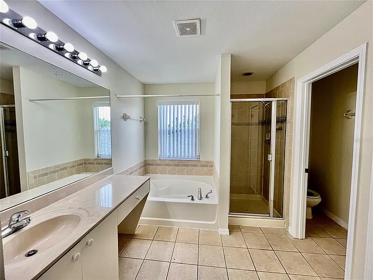 11534 Bay Gardens Loop — Photo 29