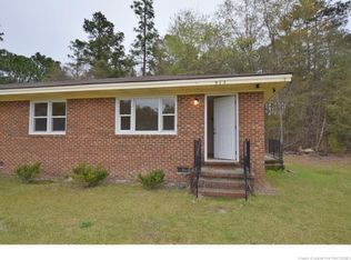973 Domain Dr, Fayetteville, NC 28311