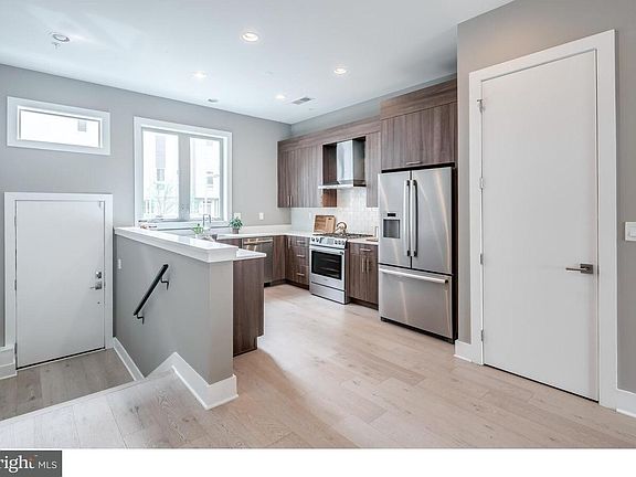 2nd image of 740 S Chris Columbus Blvd Unit 30