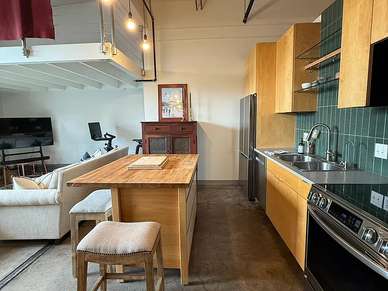 730 Stinson Blvd NE #114 — Photo 6