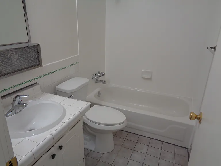 2534 W 3360 S #2534 — Photo 10