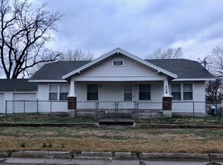 208 N Elm St, Ponca City, OK 74601