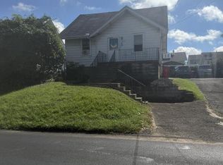 1002 Fox Chase Rd, Rockledge, PA 19046