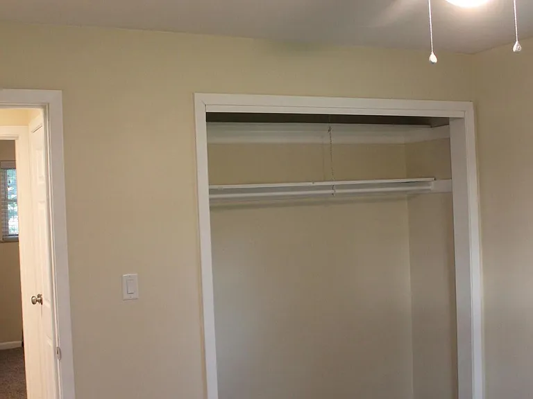 507 Greenfield Ln #2 — Photo 16