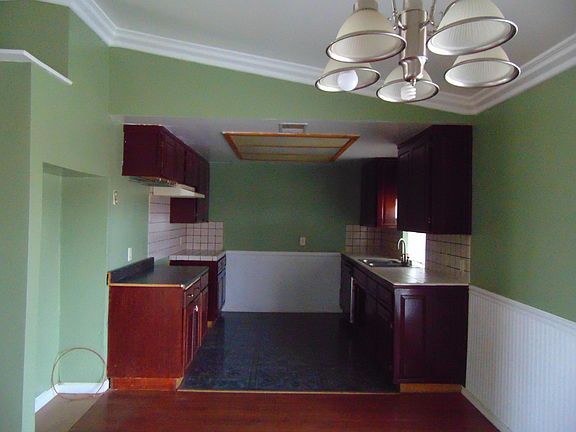 3rd image of 37259 105th St E