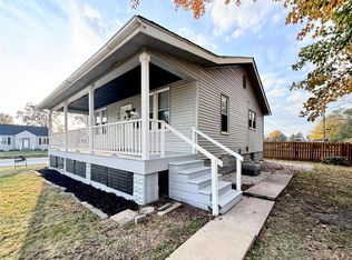 1901 E Belle Ave, Belleville, IL 62221