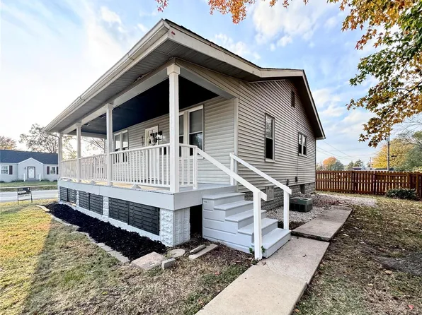 1901 E Belle Ave, Belleville, IL 62221