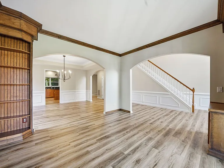 174 Ennisbrook Dr SE — Photo 8