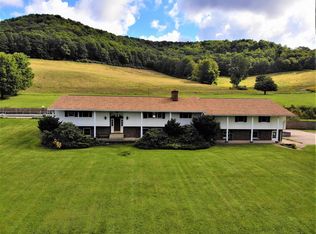 93 Fessenden Rd, Roulette, PA 16746