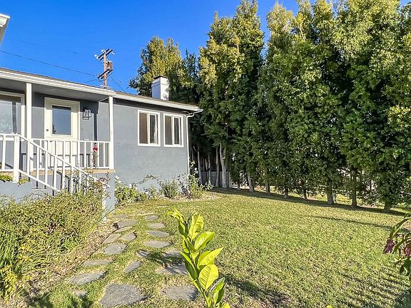 3rd image of 3244 Tilden Ave