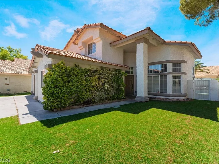 8429 Honeywood Cir — Photo 30