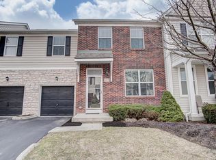 1657 Nature Dr, Grove City, OH 43123
