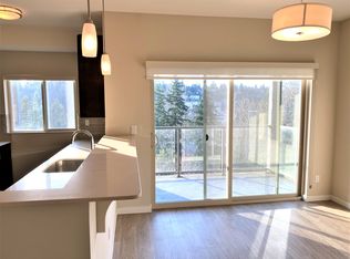3220 81st Pl SE Unit 130, Mercer Island, WA 98040