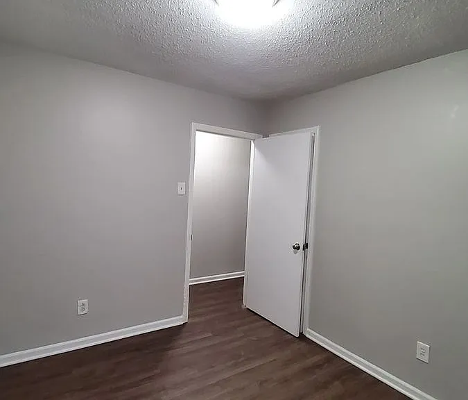 2970 Hale Ave — Photo 7