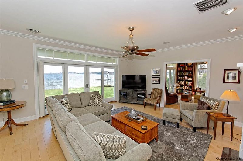 5th image of 65 STONY POINT Road
