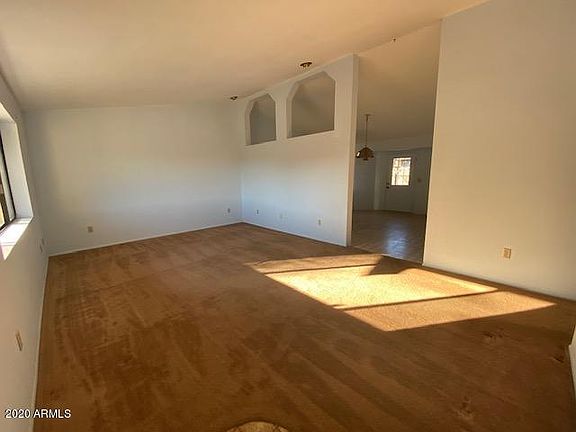 5th image of 47835 N 17th Ave