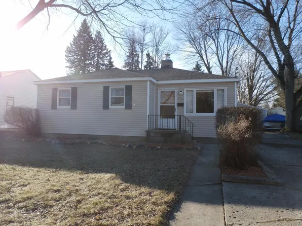 225 Darrow St, Clio, MI 48420