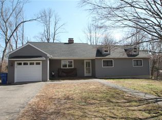 22 Meadowview Ter, Monroe, CT 06468