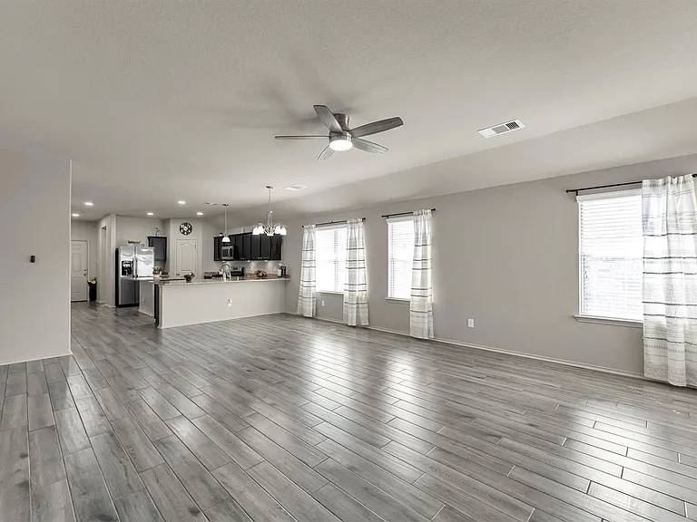 9530 Paloma Creek Dr — Photo 16
