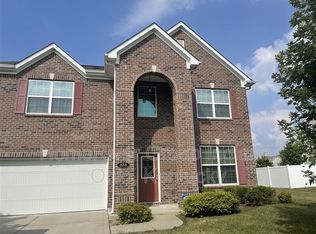 1688 Bearcub Ln, Avon, IN 46123