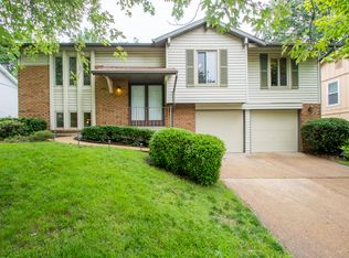 432 Weatherby Drive, Saint Louis, MO 63146