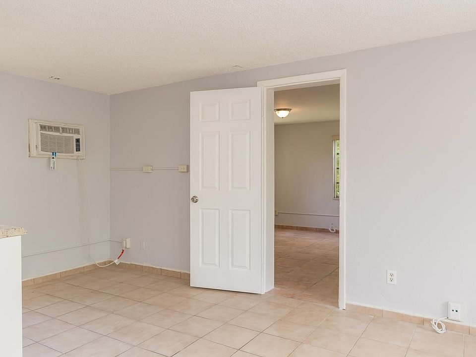 1st image of 5824 McKinley St APT 1