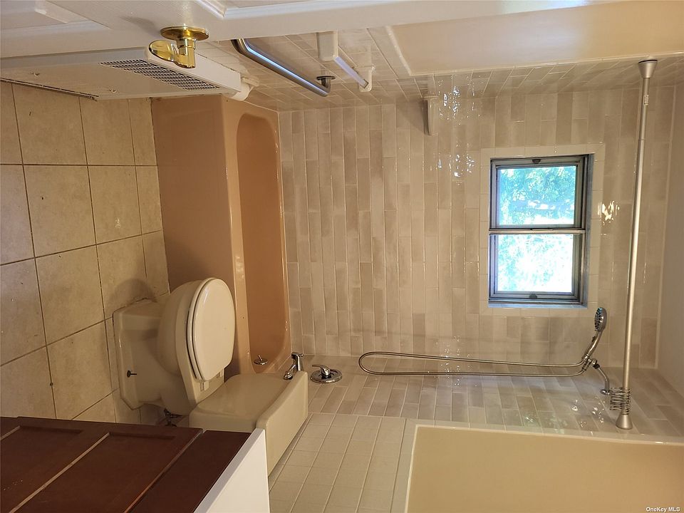 39 Melrose Ave, Massapequa, NY 11758 Zillow