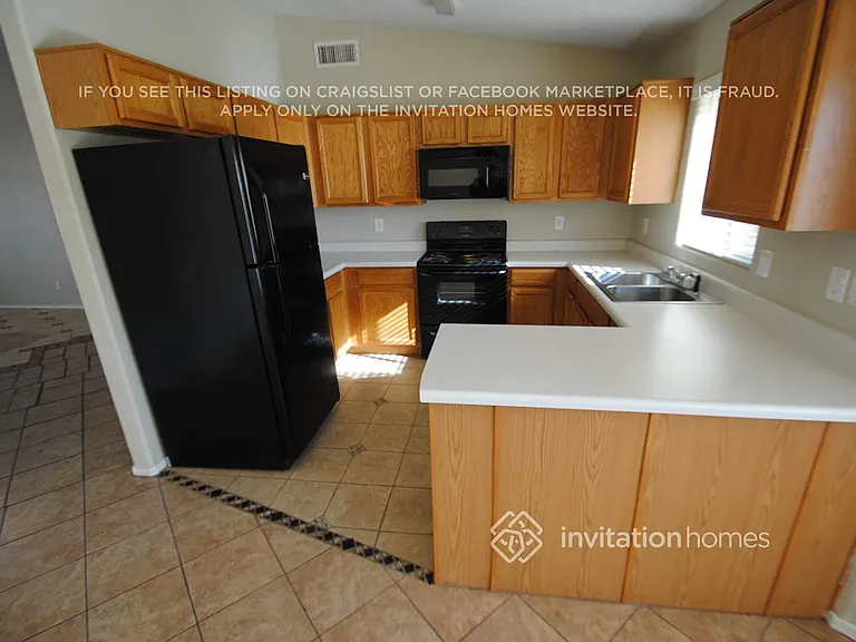 6333 W Cocopah St — Photo 3