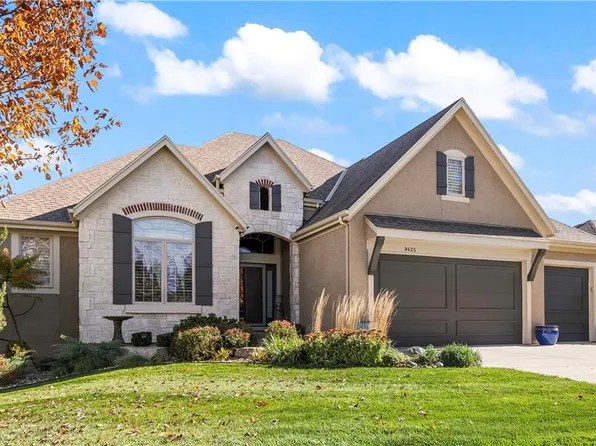 9425 Pinnacle St, Lenexa, KS 66220