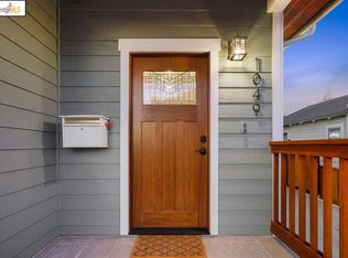 1049 Kains Ave, Albany, CA 94706