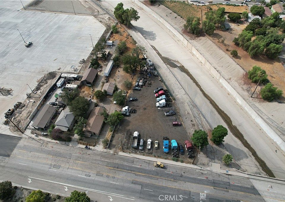 1st image of 0 W Rialto Ave #7