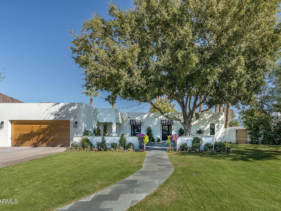1st image of 5246 E Calle Ventura --
