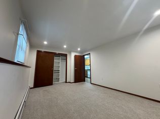 (Undisclosed Address), North Babylon, NY 11703