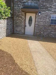 724 Champion Court — Photo 2