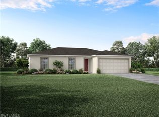 4140 NE 9th Ave, Cape Coral, FL 33909