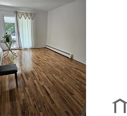 423 Saint Lawrence Ave #2 — Photo 1