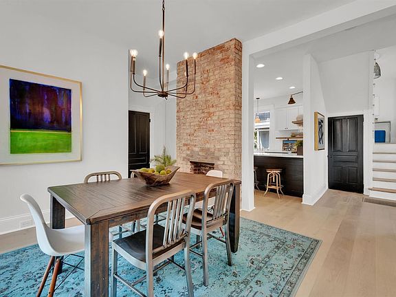 5th image of 4027 Ivanhoe Ave