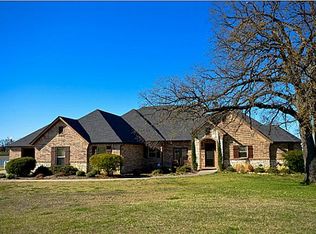 211 Collins Ln, Corsicana, TX 75109
