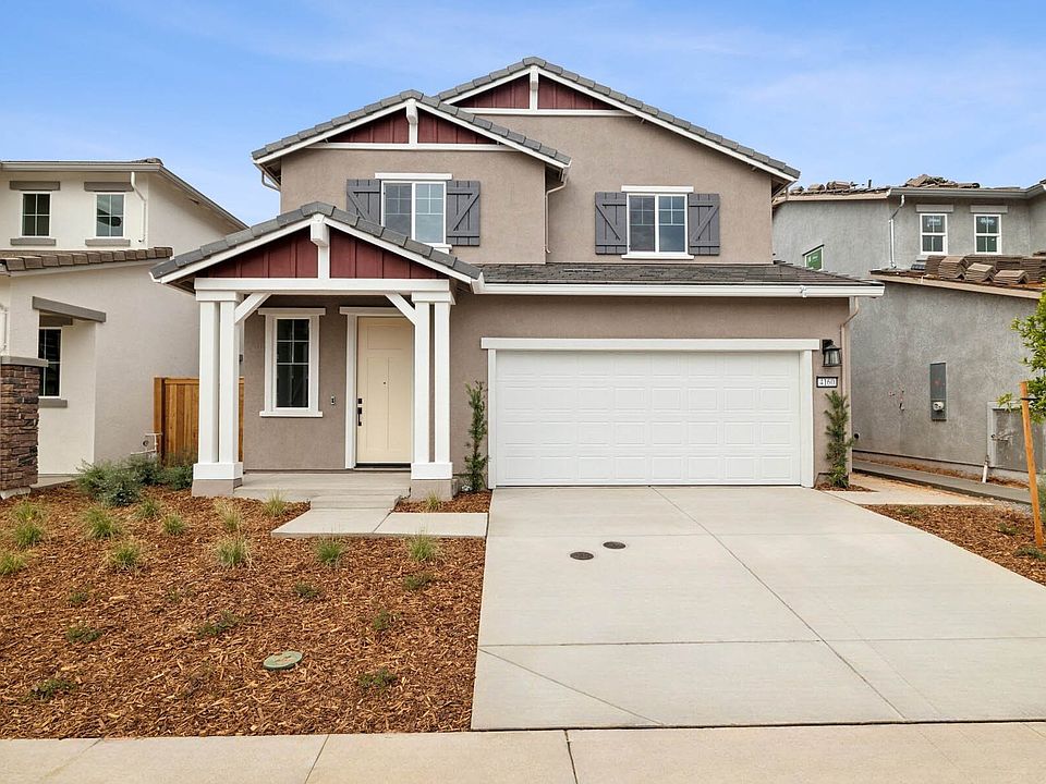 Riverblossom 446 Exterior