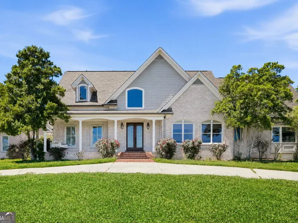 111 Brown Loop Spur NW, Cartersville, GA 30121