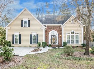 906 Mount Holly Huntersville Rd, Charlotte, NC 28214