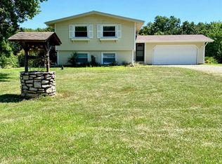 18697 Quarry Rd, Warrenton, MO 63383
