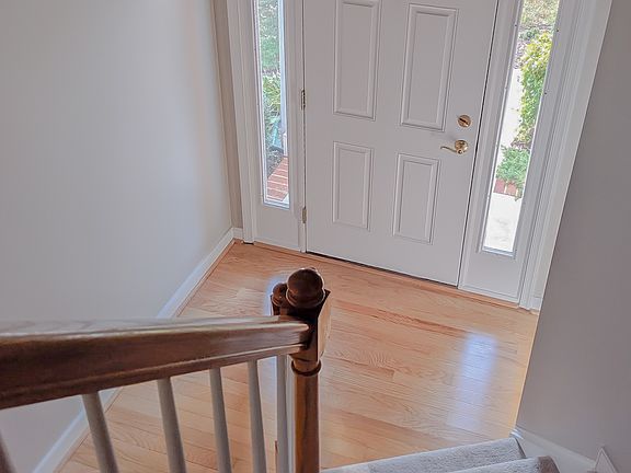 4th image of 2212 Waters Mill Cir