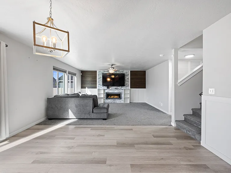 15335 Stovall Ave #A — Photo 9