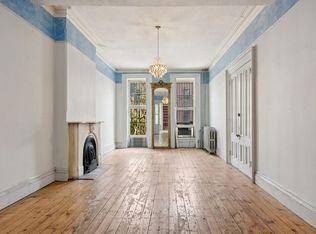 40 Park Pl, Brooklyn, NY 11217