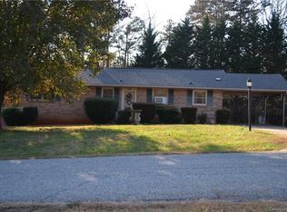 4547 Walnut Dr, Granite falls, NC 28630
