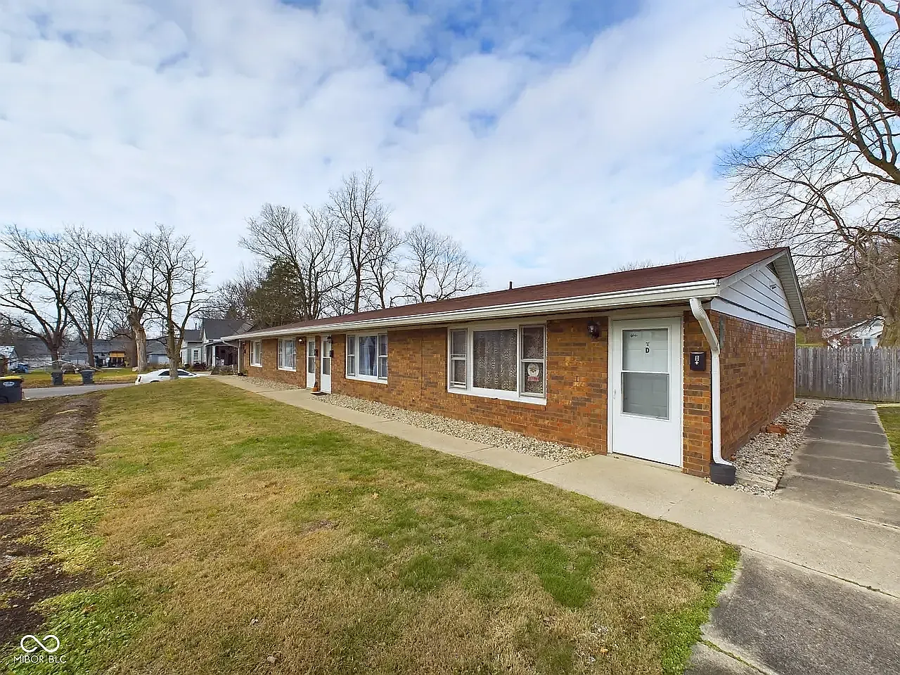 1 bed, 720 sqft, $900 — Photo 1
