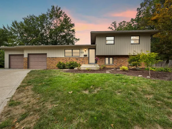 573 Illinois Ct, Westerville, OH 43081